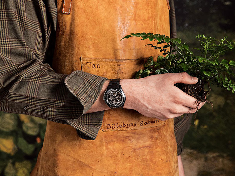 رادو تكشف عن ساعة HyperChrome Skeleton Automatic Chronograph  ذات الإصدار المحدود